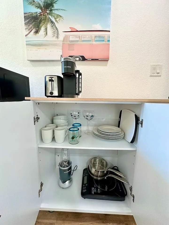 Studio, $1,595 — Photo 4