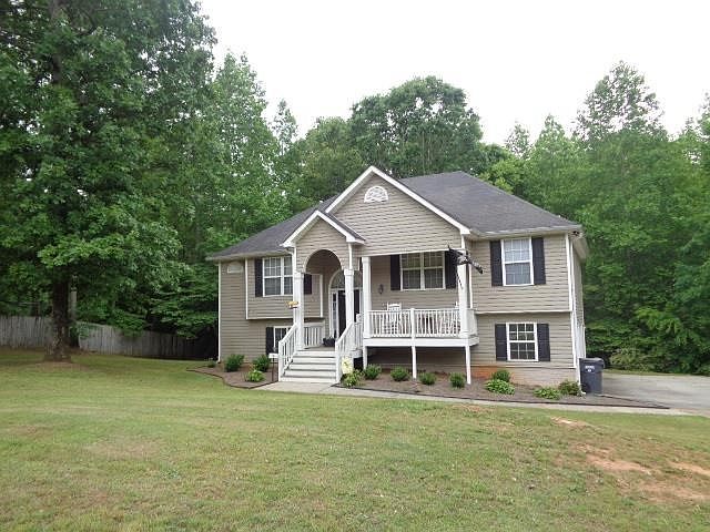 1st image of 70 Ashley Woods Dr