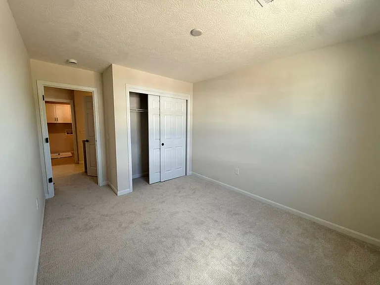 7231 Grandway Dr — Photo 21