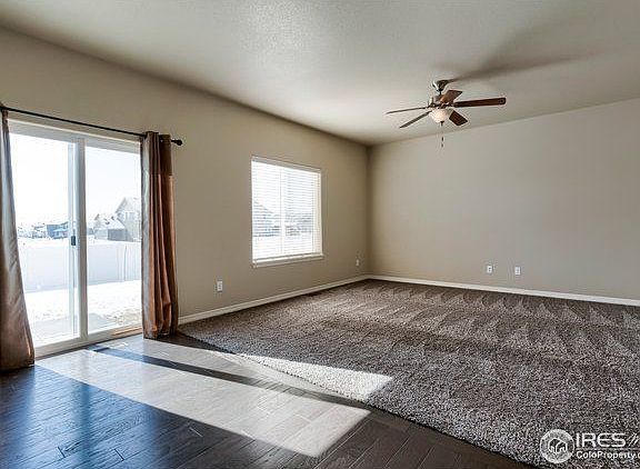 3rd image of 860 Shirttail Peak Dr