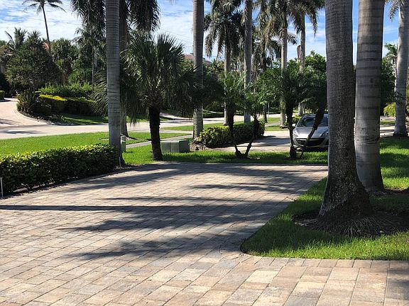 5th image of 4218 S Ocean Blvd APT 1