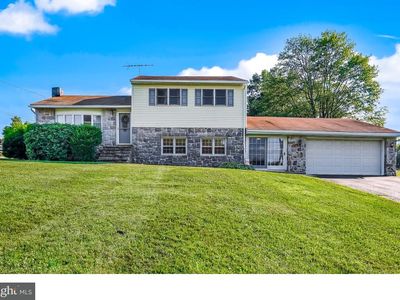 874 Belaire Rd, Pottstown, PA, 19464