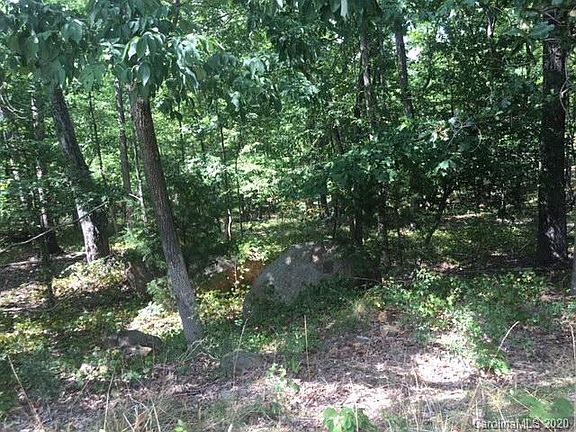 2nd image of 406 Rocky Cove Ln #28 & 28a