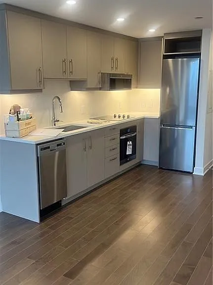340 Queen St #1803 — Photo 8