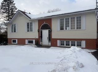 57 Salisbury Rd, Prince Edward County, ON K8N4Z7