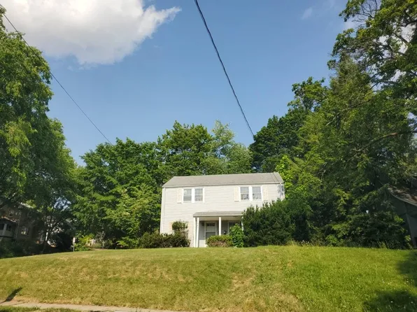 947-949 Quinby Ave, Wooster, OH 44691