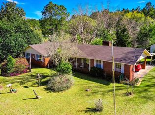 6235 Hacklebarney Rd, Blackshear, GA 31516