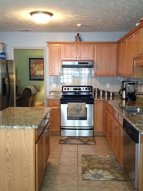 1st image of 108 Blue Water Dr