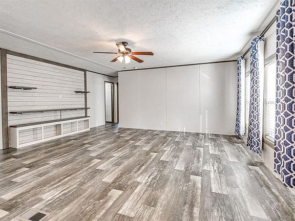 3rd image of 3063 E 108th Rd