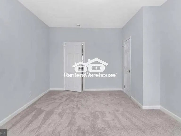3706 Claremont Ave — Photo 6