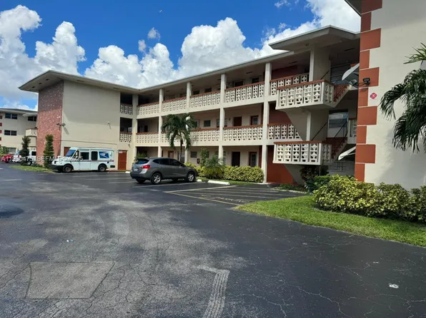 4771 NW 10th Ct APT 118, Plantation, FL 33313