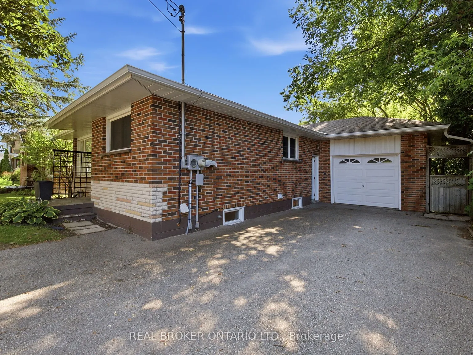 2 bed, $2,200 — Photo 4