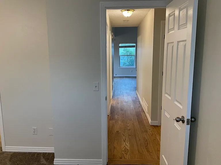 18927 E Mercer Dr — Photo 7
