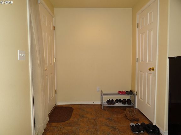 2nd image of 18911 SE 11th Way