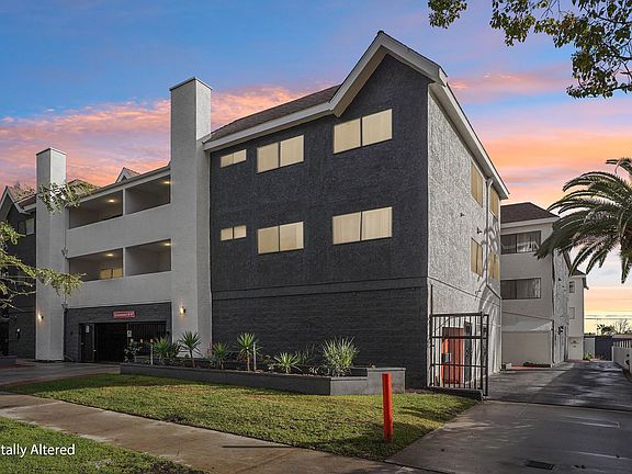 4th image of 420 W Windsor Rd APT 8