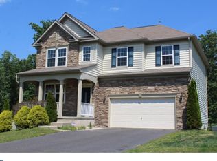 416 Huntingdon Dr, Williamstown, NJ 08094