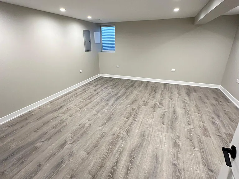 2049 Hagen Ln — Photo 10
