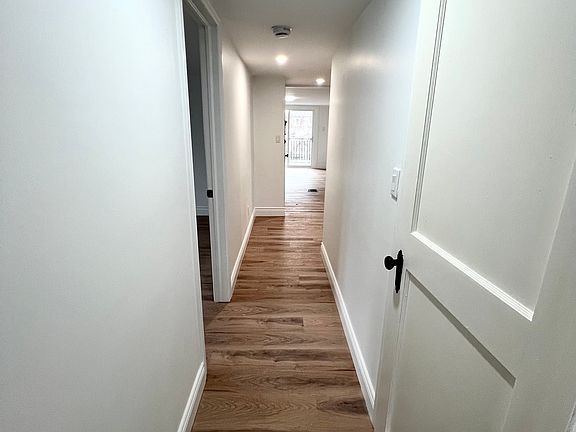 4th image of 5 Renwick Ave #1512064