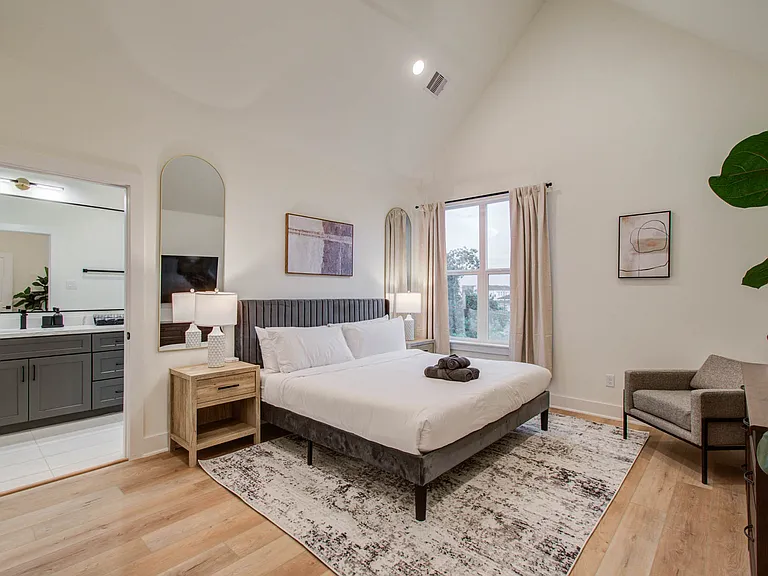 3311 Daphne St — Photo 16