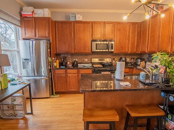 2nd image of 1947 N Whipple St #3