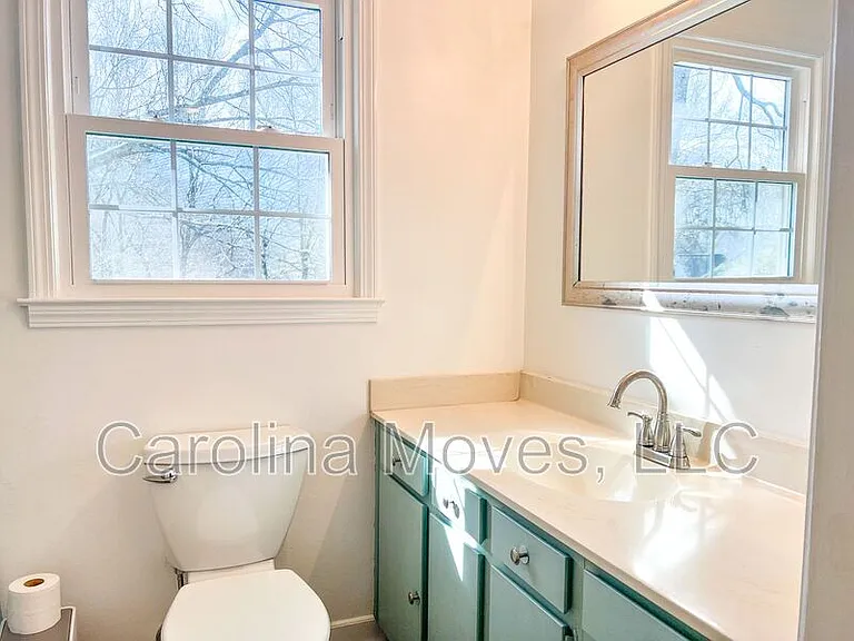 206 Manassas Dr — Photo 20
