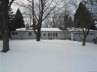 9263 Rocker Ave, Plymouth, MI 48170