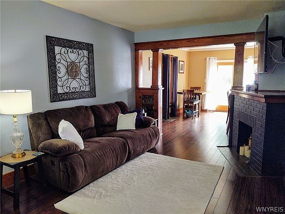 3rd image of 333 Cumberland Ave