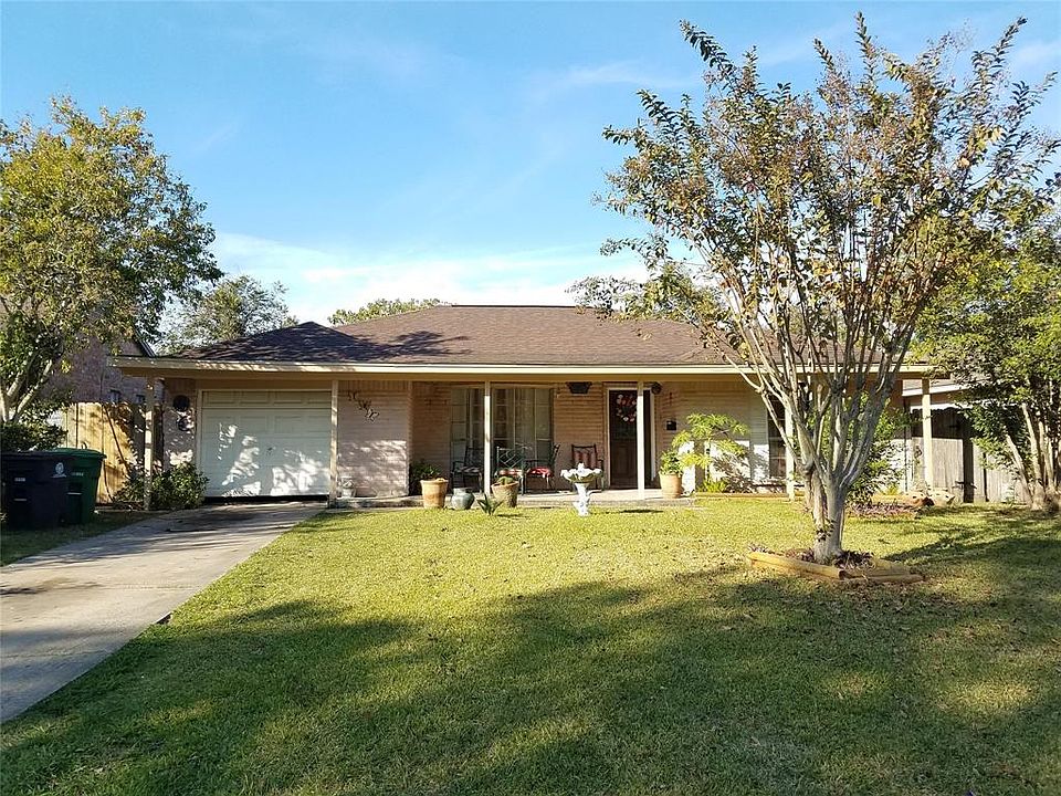 1st image of 11410 Bexley Dr