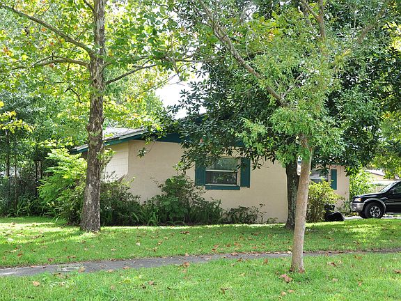 3rd image of 5201 N Indiana Ave