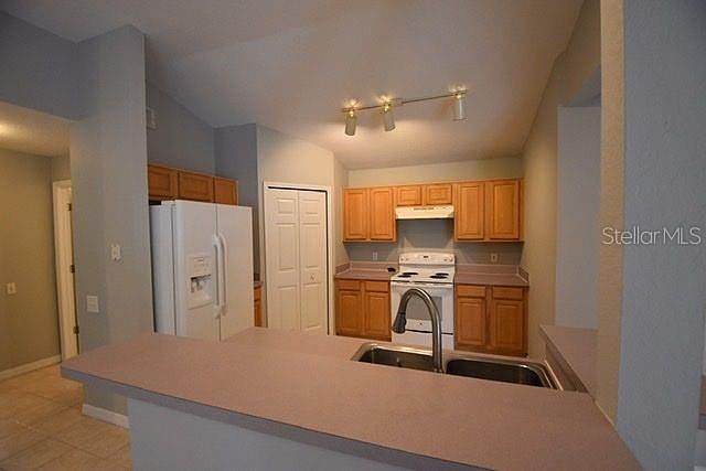 2nd image of 215 Quiet Oak Ct
