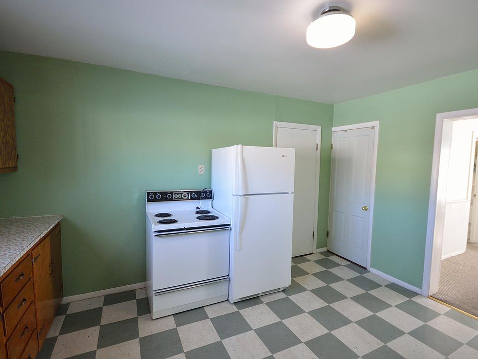 1st image of 604 E Clark St #604