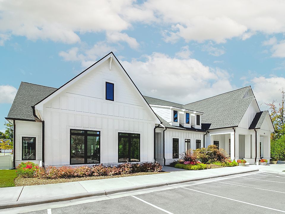 Amenity Center