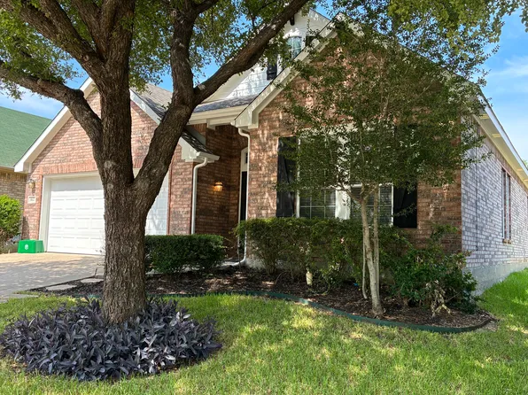 812 Ridge Point Dr, Grand Prairie, TX 75052
