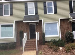 6113 Highcastle Ct, Raleigh, NC 27613