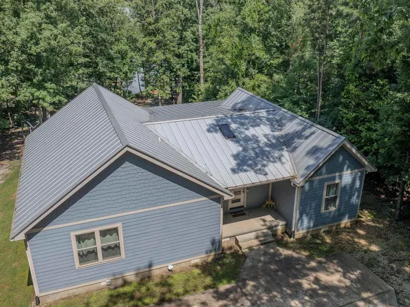 30 McKay Rd, Russellville, AL 35653