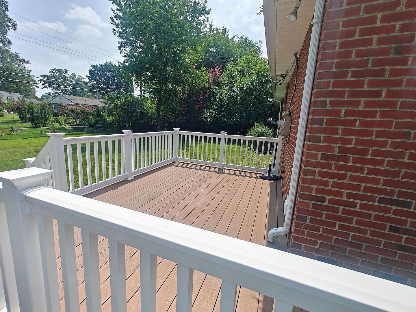 3 bedroom home in Henrico — Photo 2