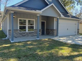 1101 Montrose St, Port Neches, TX 77651