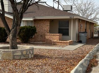 927 Destello Rd, El Paso, TX 79907