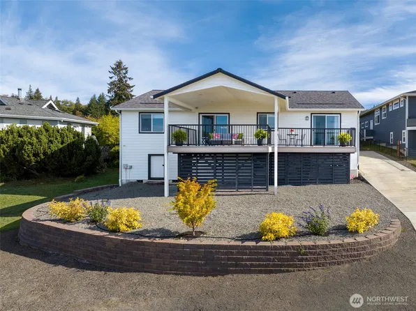 38130 Fawn Road NE, Hansville, WA 98340