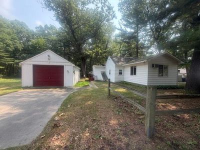 1709 E Pine St, Newaygo, MI, 49337
