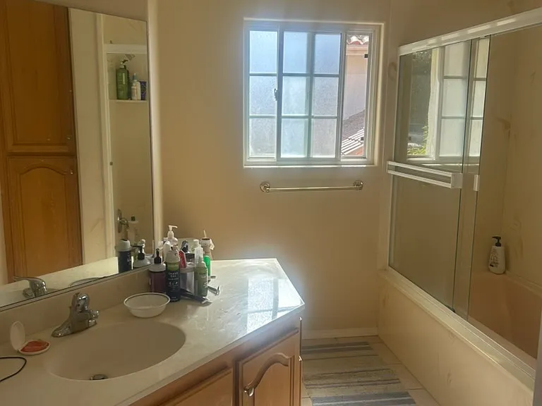 136 Cerro Ct — Photo 6