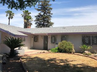 290 N Purdue Ave, Fresno, CA 93727