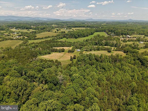 4th image of 4266 Indian Run Rd