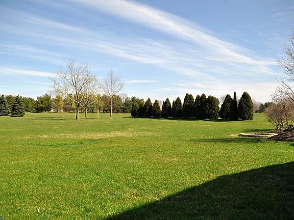 4th image of 1033 Ashford Ct