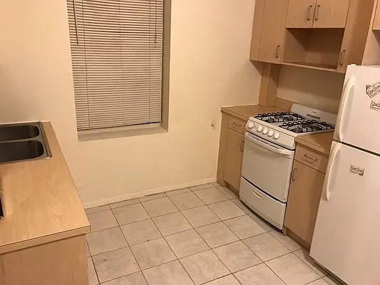 Rented by Level Group | media 9