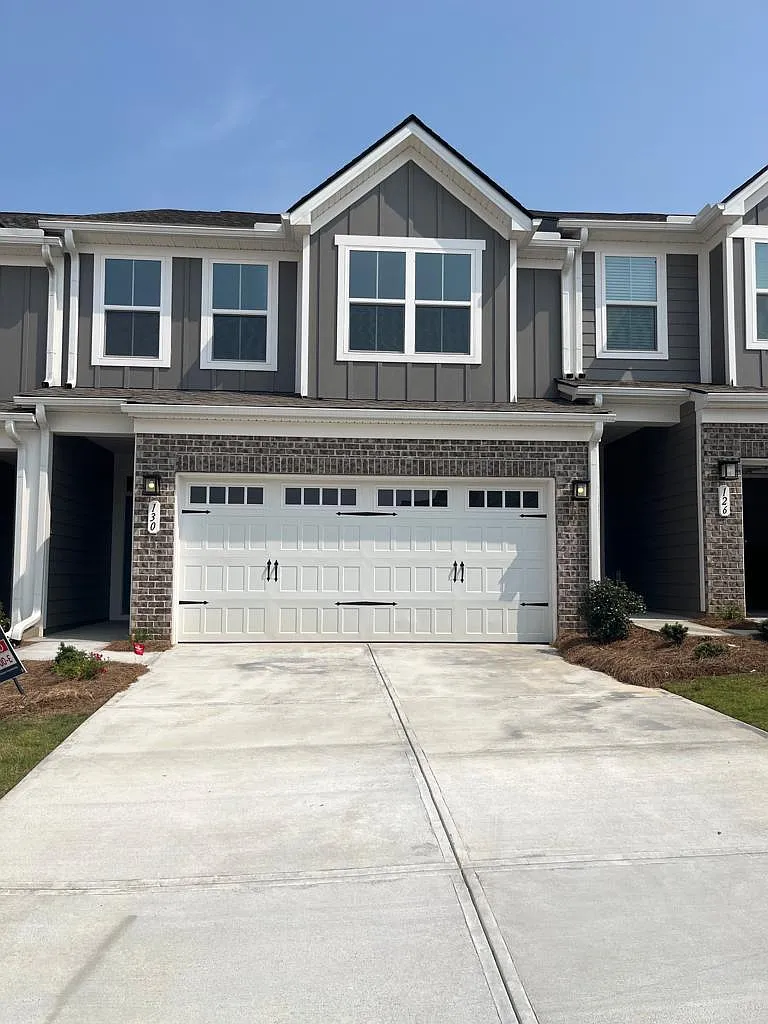 130 Salt Lake Ln — Photo 1