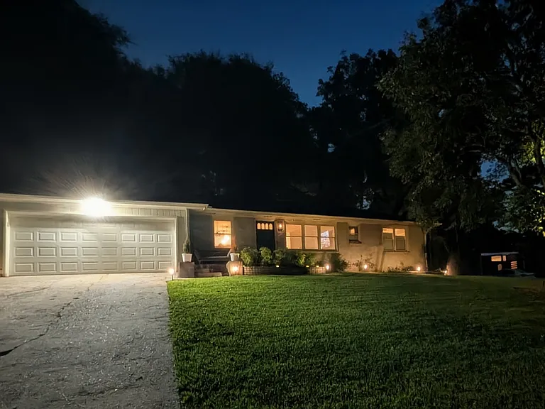 2334 Elmwood Dr SE — Photo 16