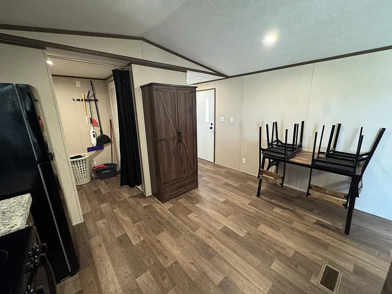 15211 E County Road 160 — Photo 7