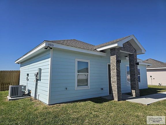 5th image of 2810 Rosa Dr