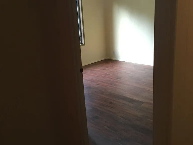 859 Vista Ct — Photo 19
